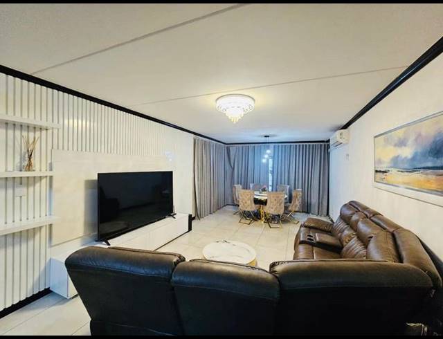 2 BEDROOM PROPERTY TO RENT IN BROADACRES